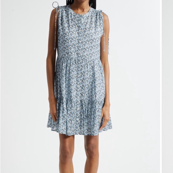 Veronica Beard Dresses & Skirts - 🆕Veronica Beard Blue Floral Mini Dress